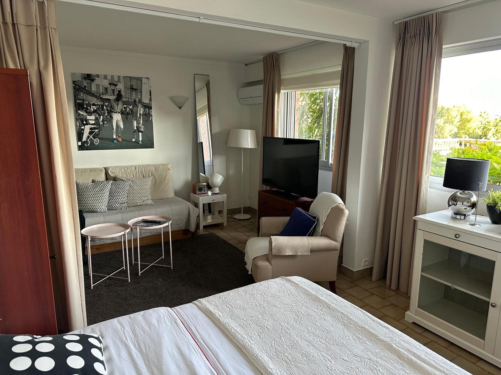 Saint-Tropez - Studio 40 M2 Buitenkant foto