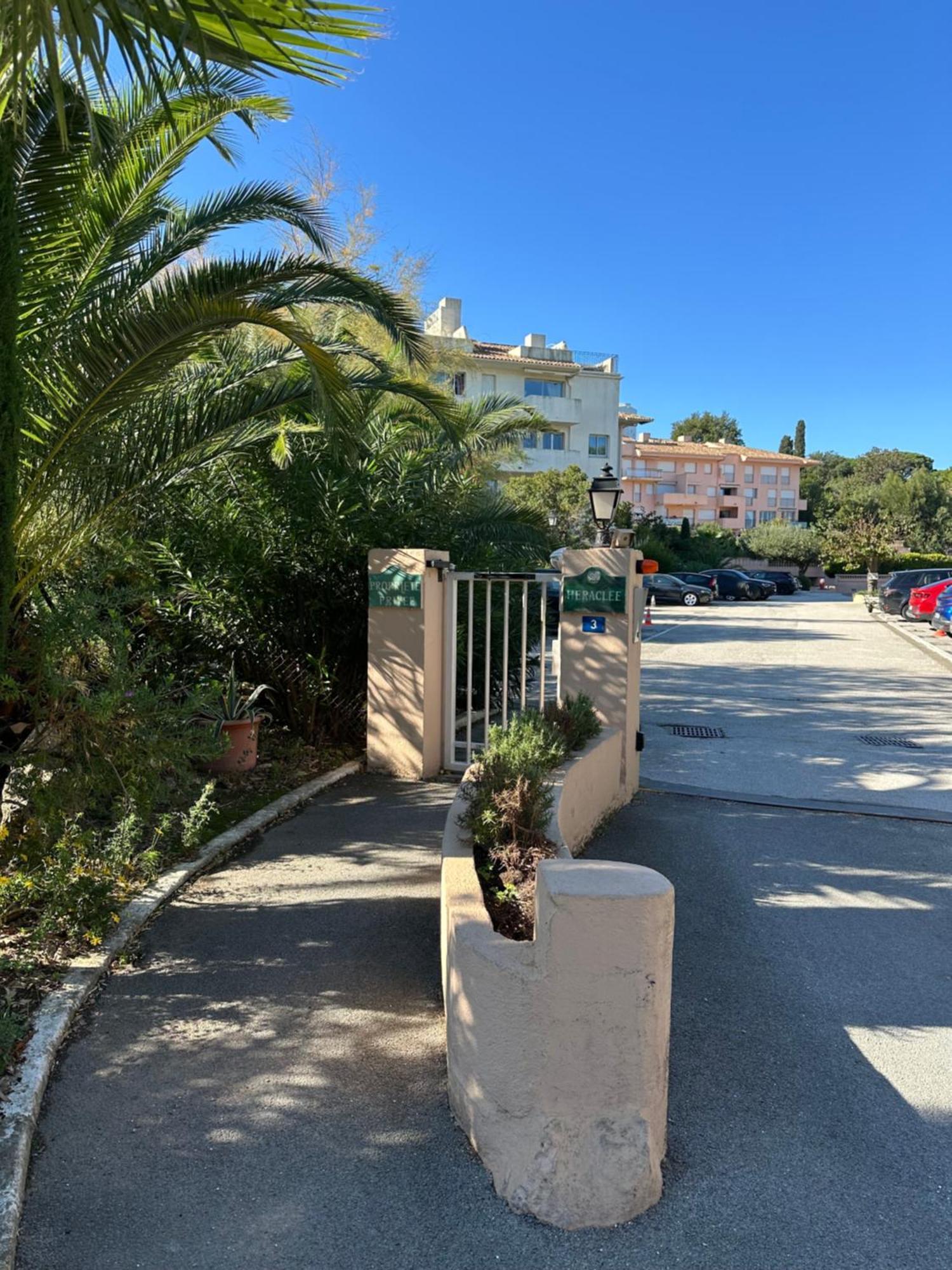 Saint-Tropez - Studio 40 M2 Buitenkant foto