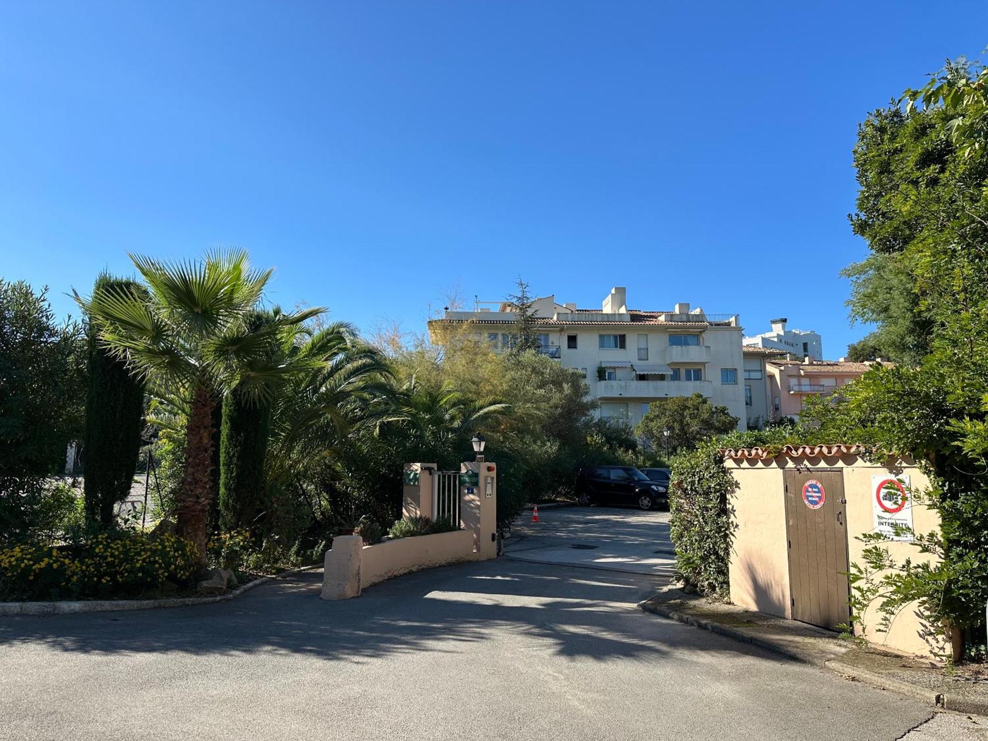 Saint-Tropez - Studio 40 M2 Buitenkant foto